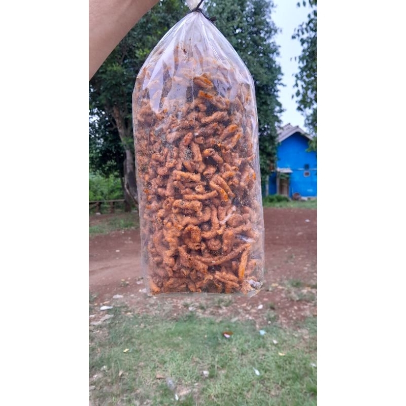 

pink KERIPIK USUS PEDAS DAUNJERUK & BALADO 2KG & 1,5 KG