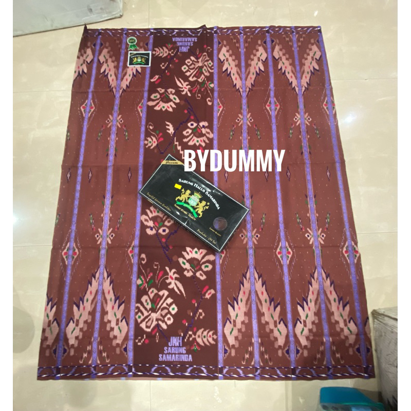 Sarung Goyor Samarinda Harum JNH motif kembang warna merah kombinasi