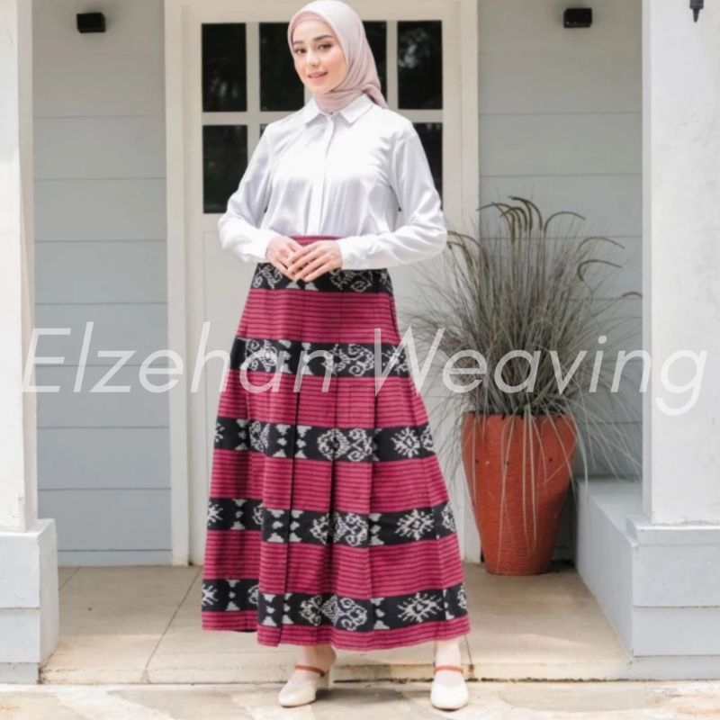 Rok Wanita Tenun Panjang Terbaru - Rok Tenun Warna Merah