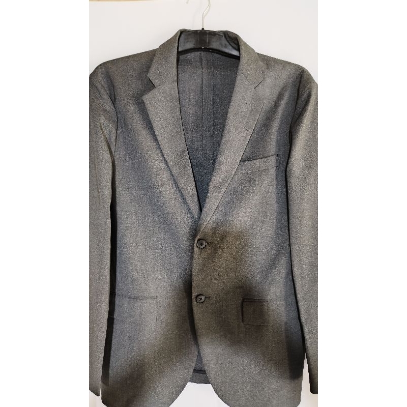 BLAZER UNIQLO ABU LIKE NEW