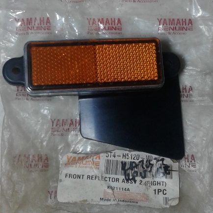 5T4H5120V0  MATA KUCING AIR SCOOP KANAN YAMAHA RX SPESIAL,RX KING ORIGINAL 100% YAMAHA