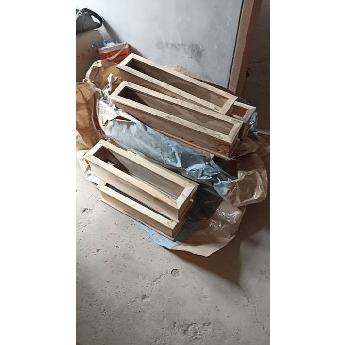 Pesanan Roster Kayu Jati Minimalis