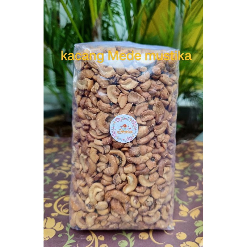 

kacang Mede patahan rasa ori 1kg