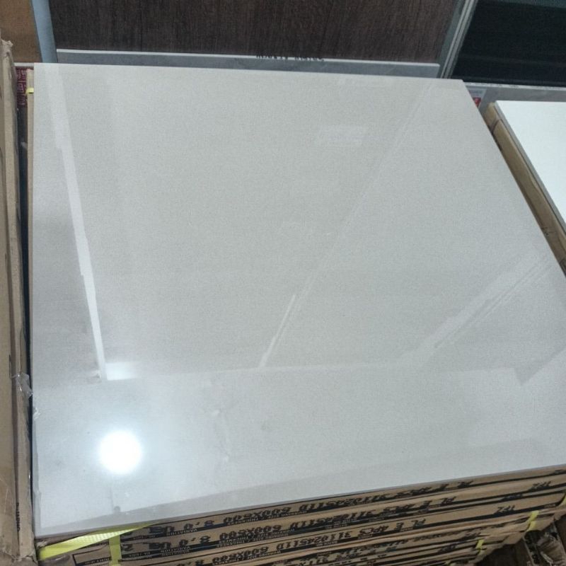 granit Indogress tpZ cream polos 60x60 kw3 /dus (kilap)