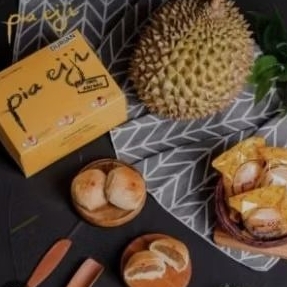 

PIA EIJI ASLI RASA DURIAN ISI 8PCS/PACK OLEH-OLEH KHAS BALI ENAK