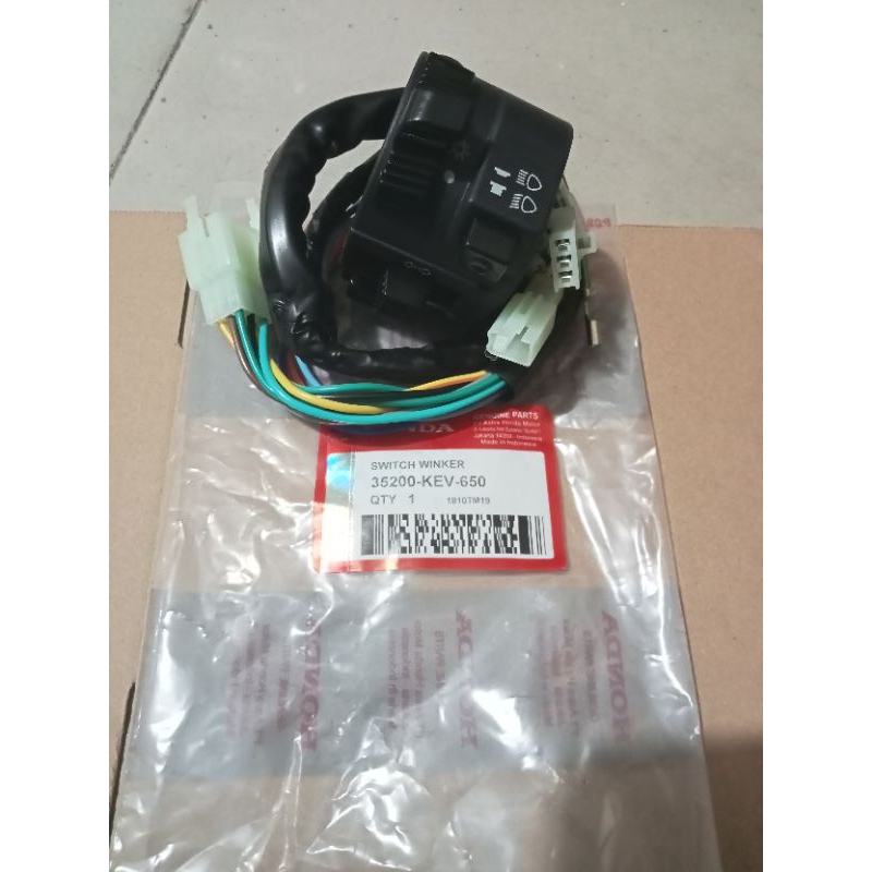 Saklar kiri Supra lama saklar holder kiri Supra lama KEV