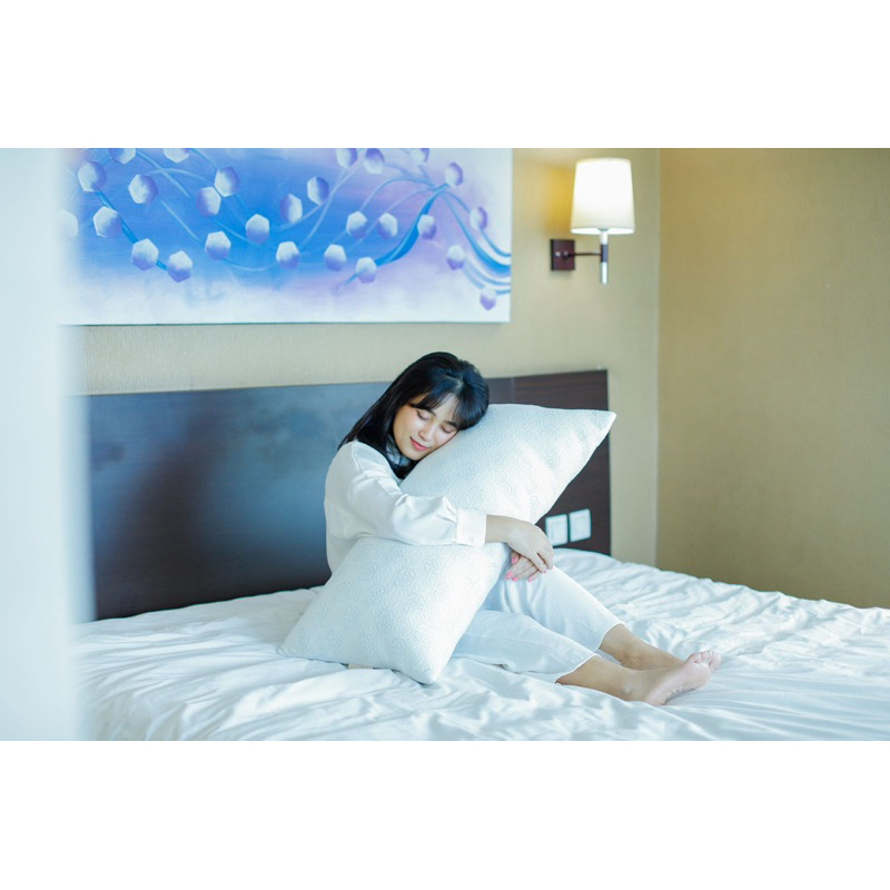 BANTAL PANJANG, BANTAL CINTA,
