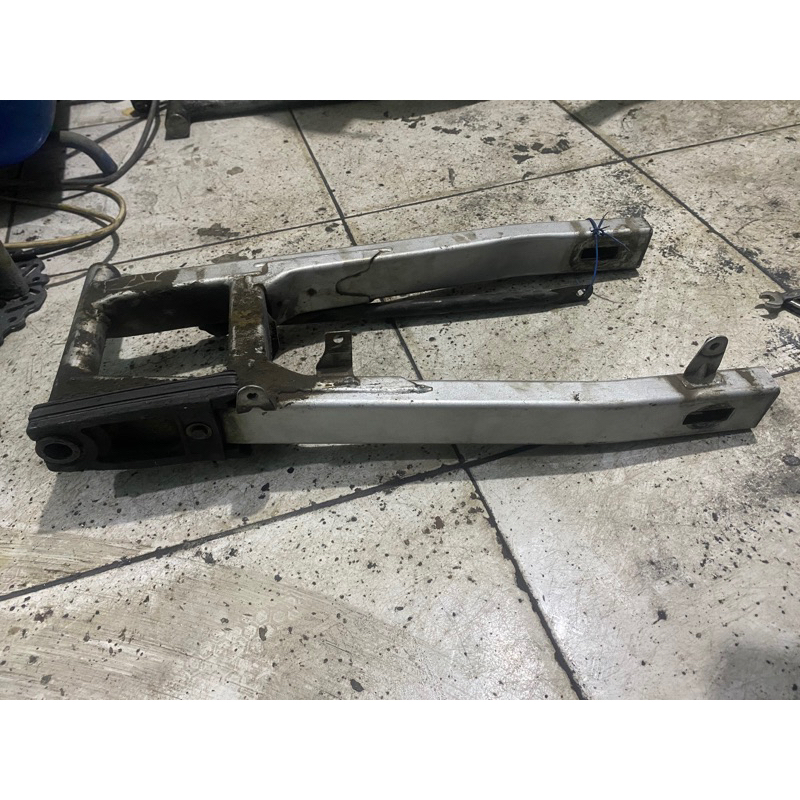 swing Arm | Arem | swing arm scorpio z mono shock