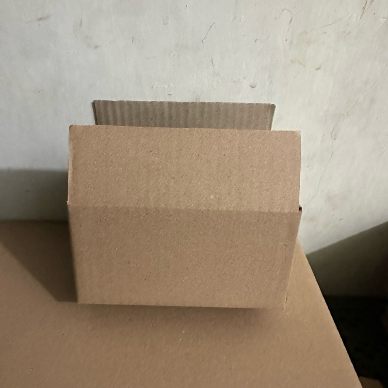 

packing kardus + bublewrap untuk dompet hp dan ht