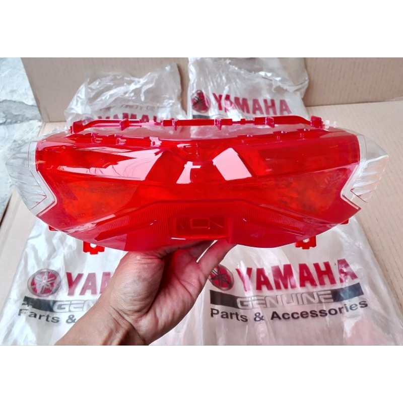 MIKA KACA LAMPU STOP BELAKANG NMAX N-MAX NEW 2021 2022 2023 ORIGINAL SYENLY