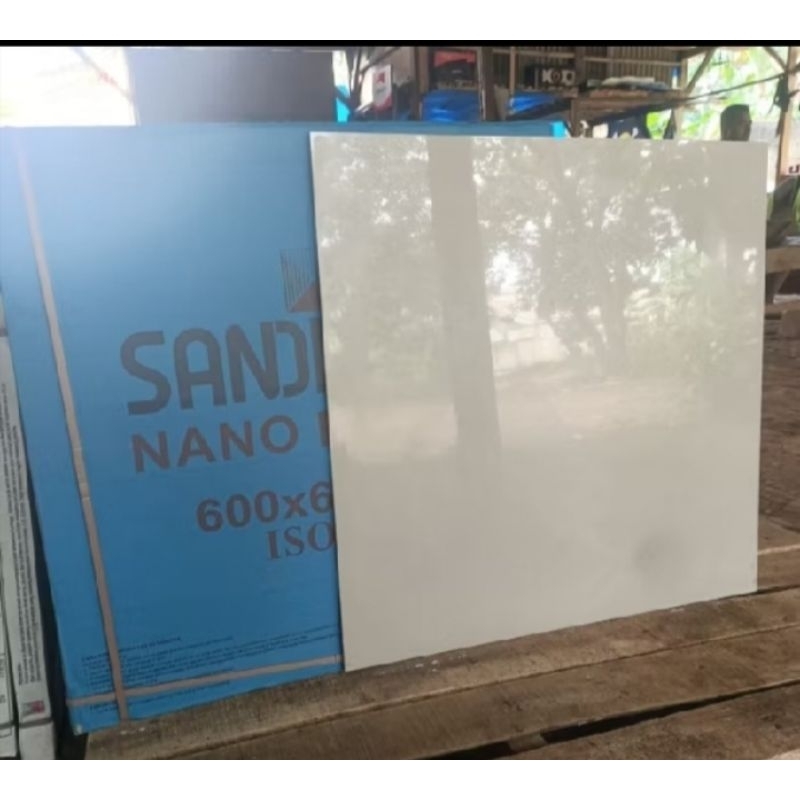 granit 60x60 crem polos sandimas