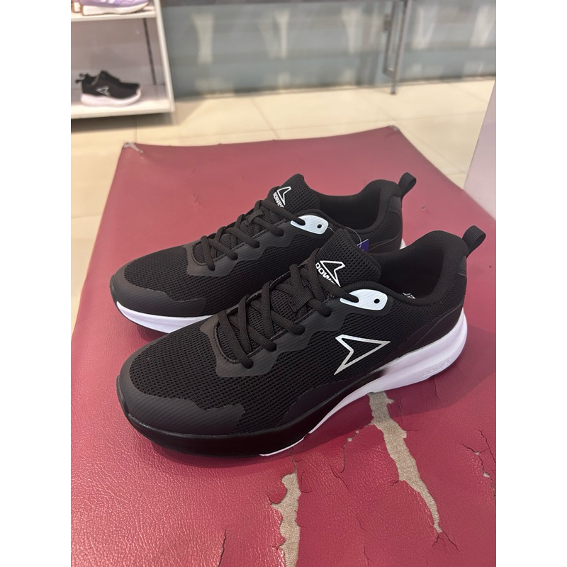 Sepatu sneakers pria/Sepatu olahraga  bahan kanvas merek Power Bata 8286839