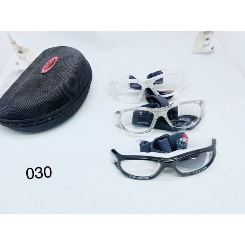 Kacamata olahraga kacamata futsal, basket