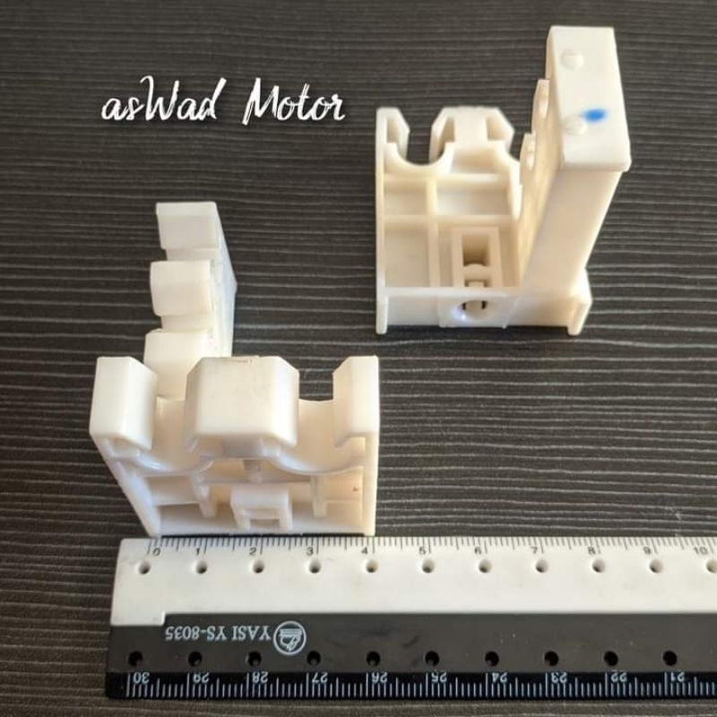 Breket Pipa Selang Mobil Original Universal D / Klip Pelastik Pipa Selang Mobil / Clamp Klem Selang 