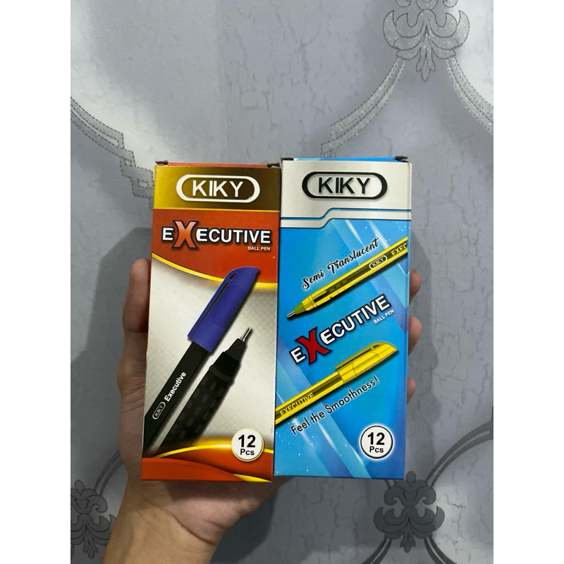 

BOLPEN / PULPEN / BALL PEN KIKY EXECUTIVE TINTA HITAM 0.7 , 2 TIPE MATTE DAN TRANSLUCENT