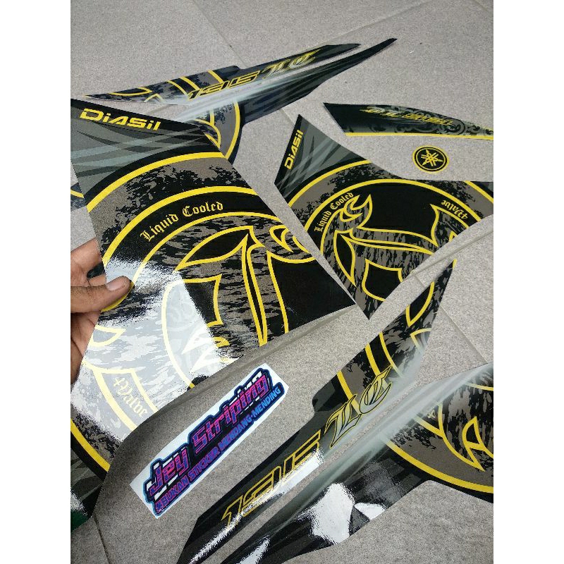 STRIPING STICKER LC135 BATIK V2 KABUT MALAY MX NEW 135