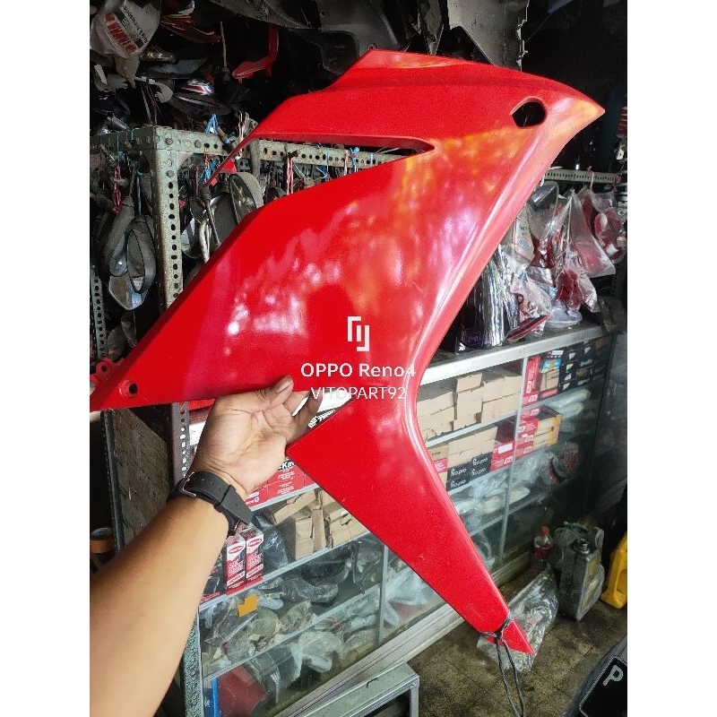 sayap luar kiri CBR150R facelift