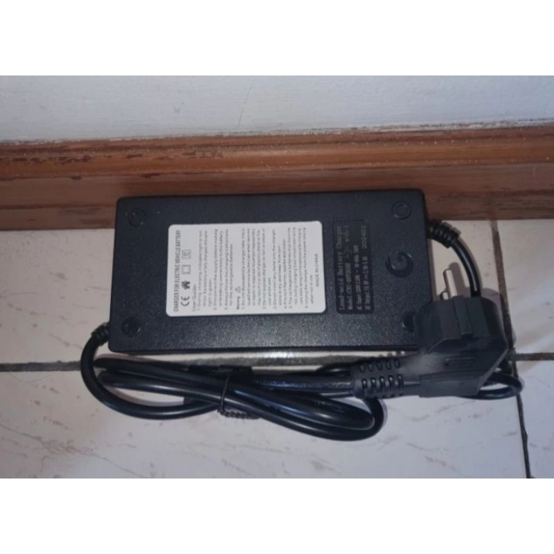 CHARGER CHAONENG  SEPEDA MOTOR LISTRIK 60V/20AH