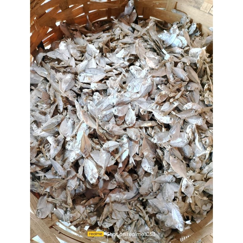 

IKAN ASIN KERING ,GURIH SEDAP