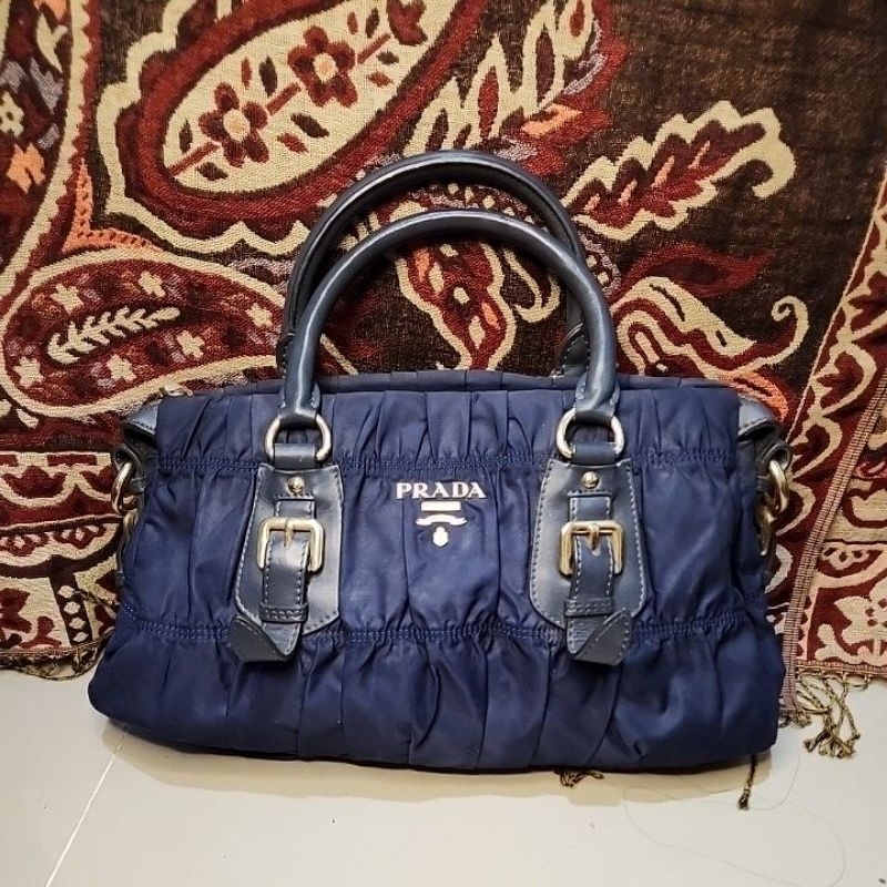 PRADA*NYLON* Preloved Bag