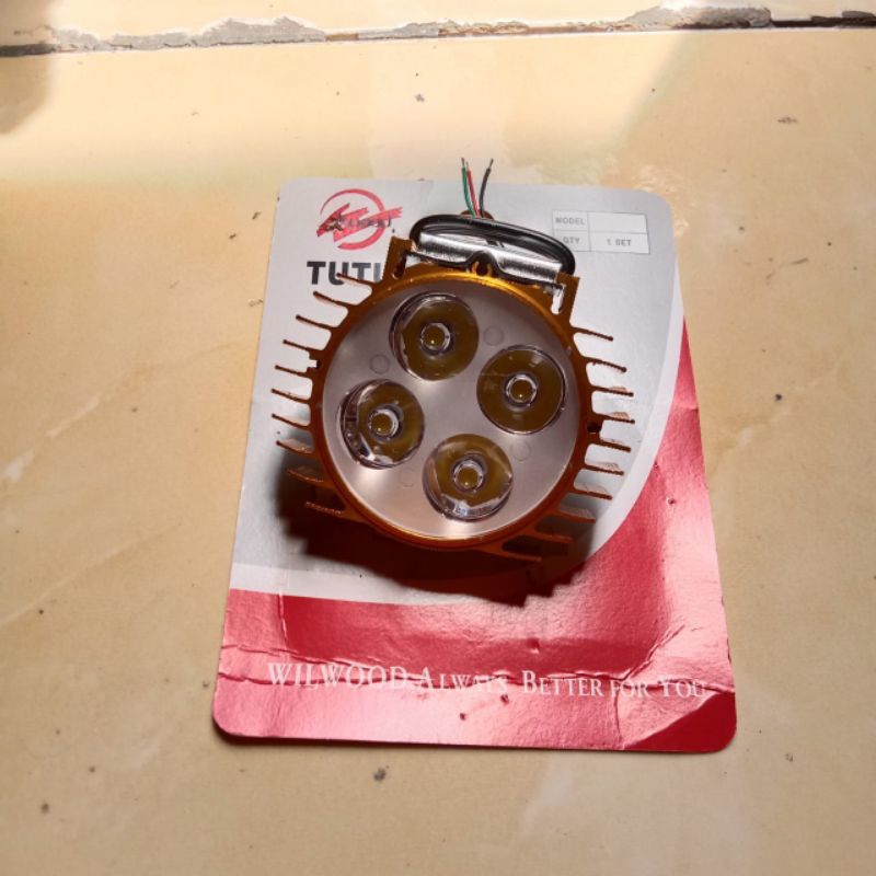 LAMPU TEMBAK 4 MATA LAMPU SOROT TEMBAK UNIVERSAL WARNA KUNING