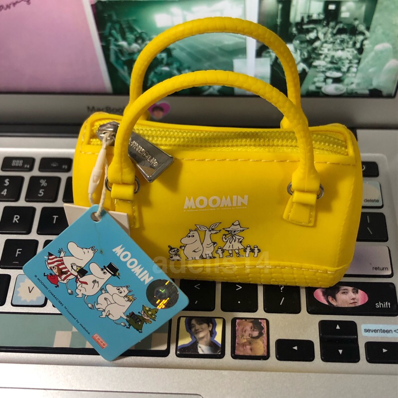 

silicone coin purse moomin (new tag)