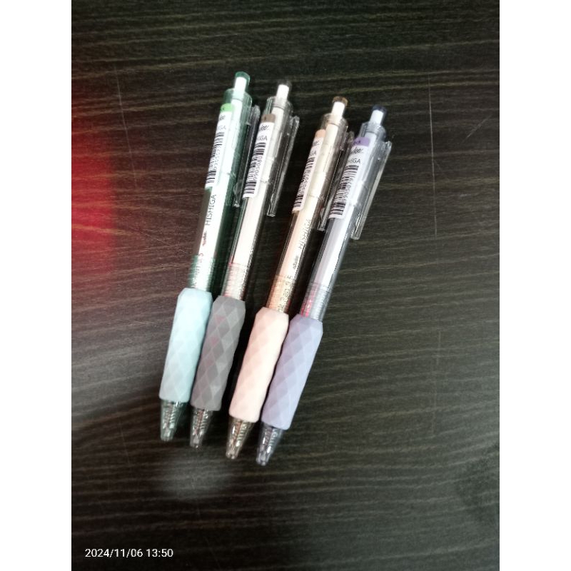 

Estudee Hishiga gel pen 0,5