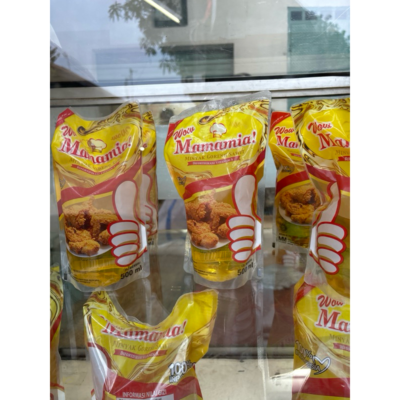 

Minyak Goreng Mamamia 500ml