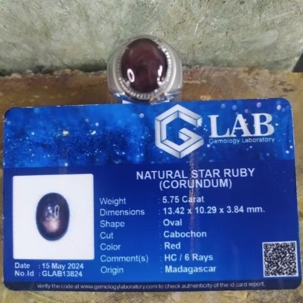 Cincin batu natural star ruby (corundum)