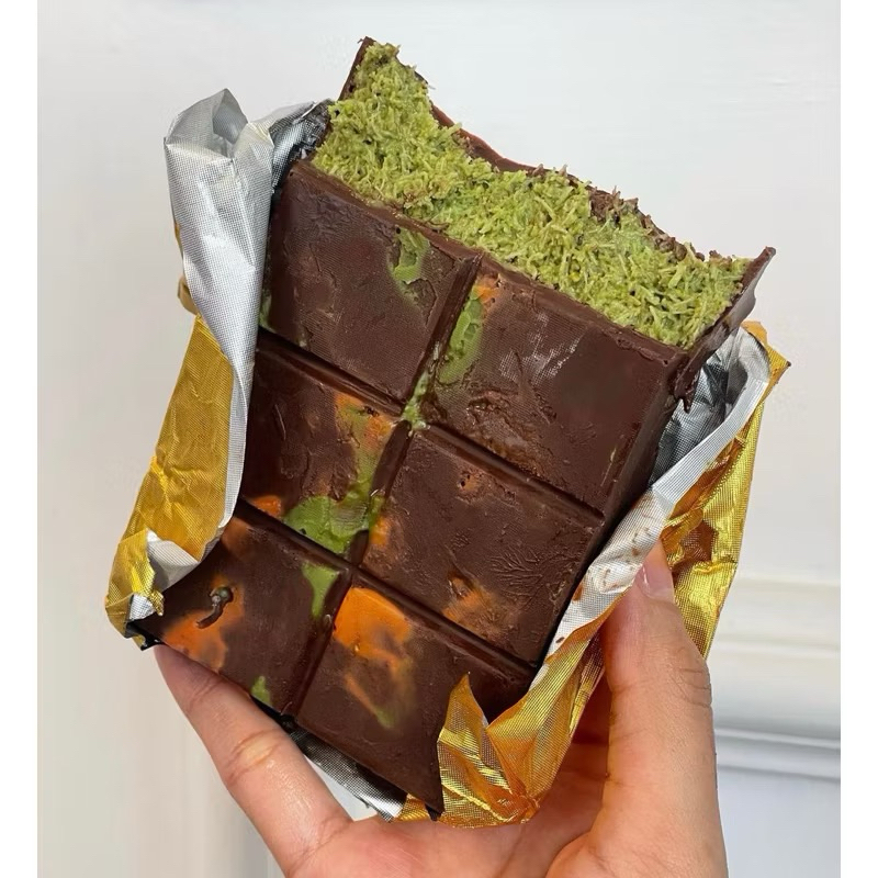 

Dubai chocolate Don bakeshop