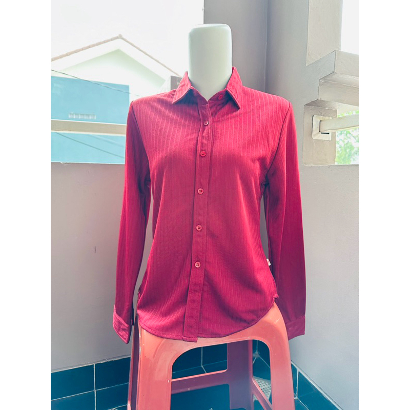 kemeja merah maroon wanita kemeja kerja maroon kemeja kuliah merah kemeja wanita merah maroon