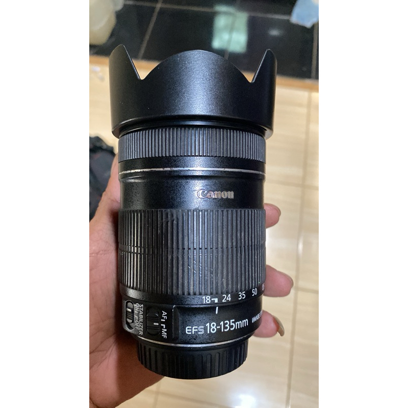 lensa canon 18-135mm
