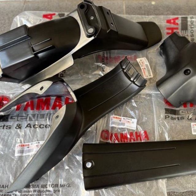 Body Kasar Original Yamaha FizR - Standard Hitam PNP FizR