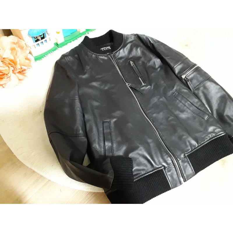 Leather Jacket Jaket Kulit Varsity Bomber Italy Lambskin Unisex Second Preloved