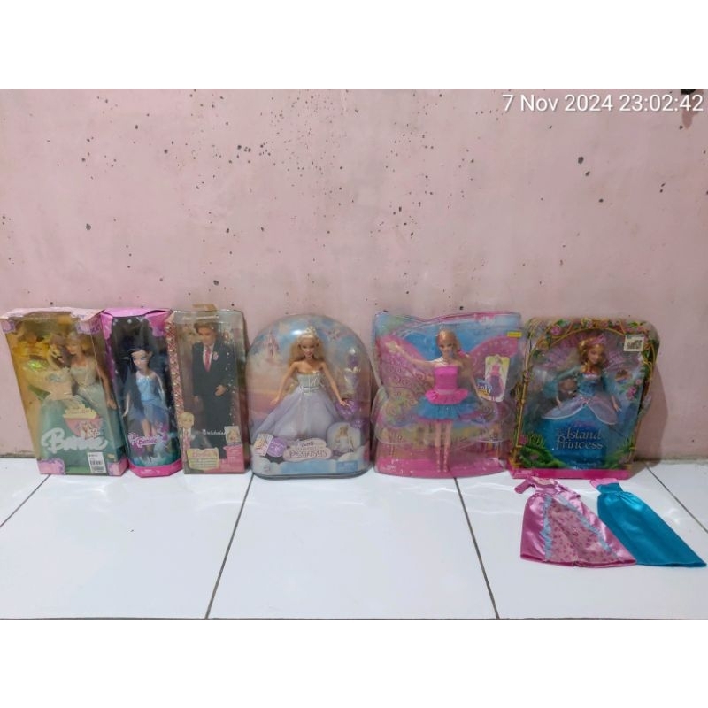 barbie swanlake odet lumina fairytopia prince charm school rosella the island princess annika pegasu