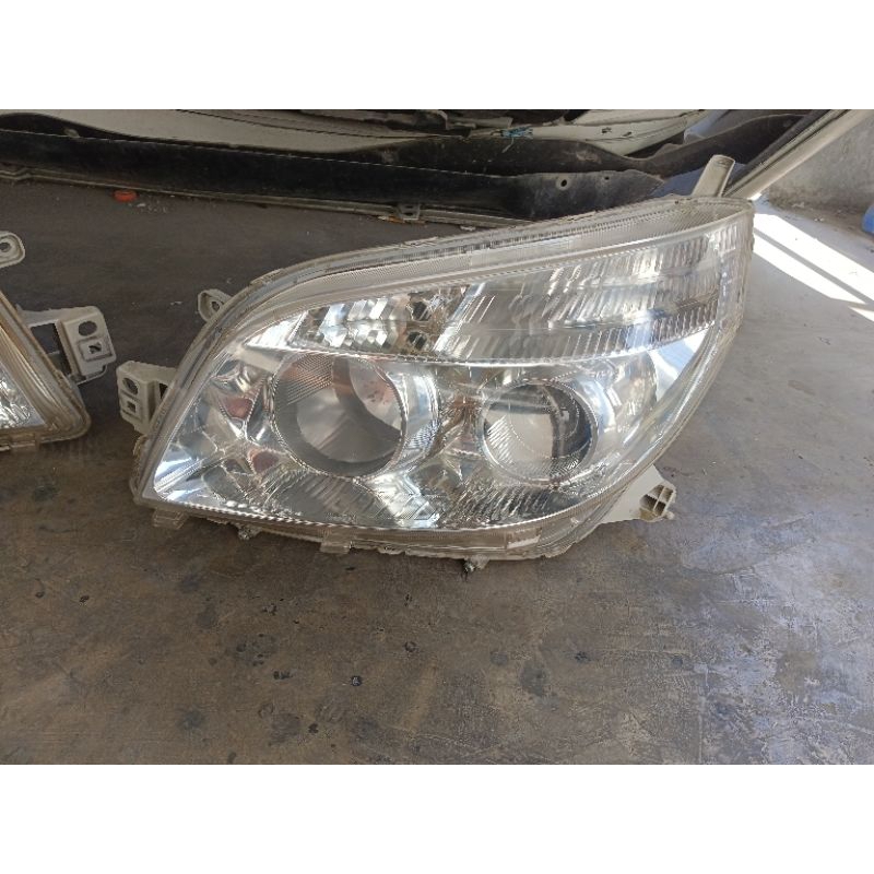 headlamp terios / rush original 2008 2011 2012 2014