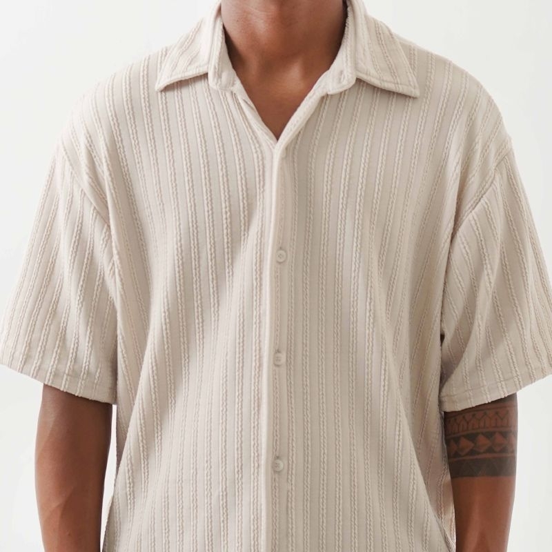 Kemeja polos pria oversize