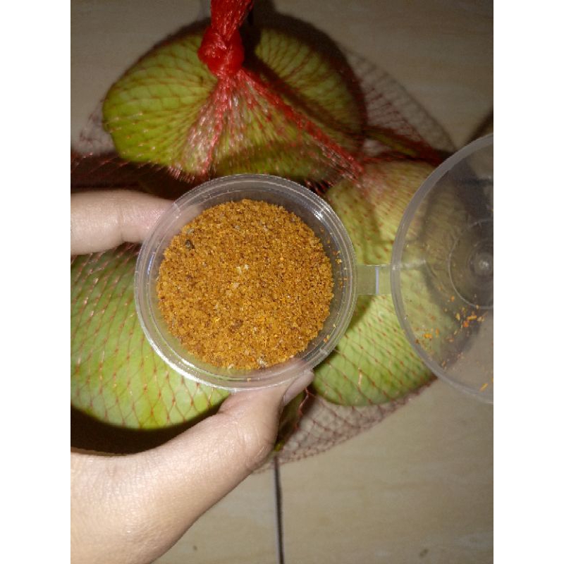 

mangga cengkir Indramayu mentah /matang /pakai bumbu bangkok seger 1kg