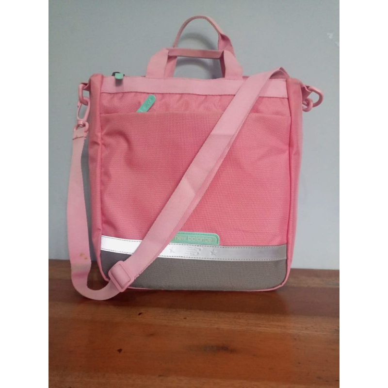 Sling bag anak NEW BALANCE