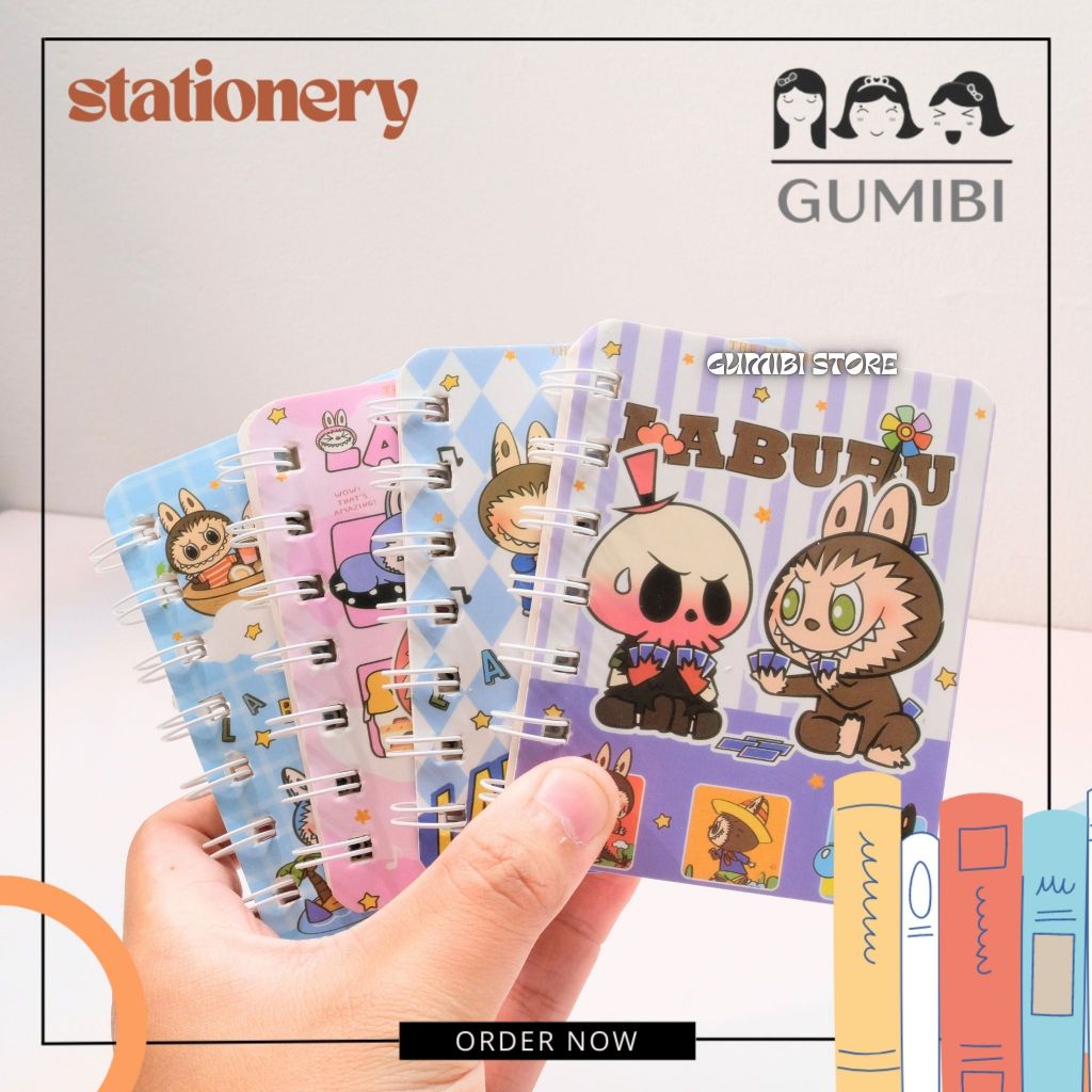 

BUKU BINDER A7 LABUBU NOTEBOOK RING MINI BUKU RING KECIL BUKU BINDER MINI MOTIF LABUBU LUUC TERMURAH