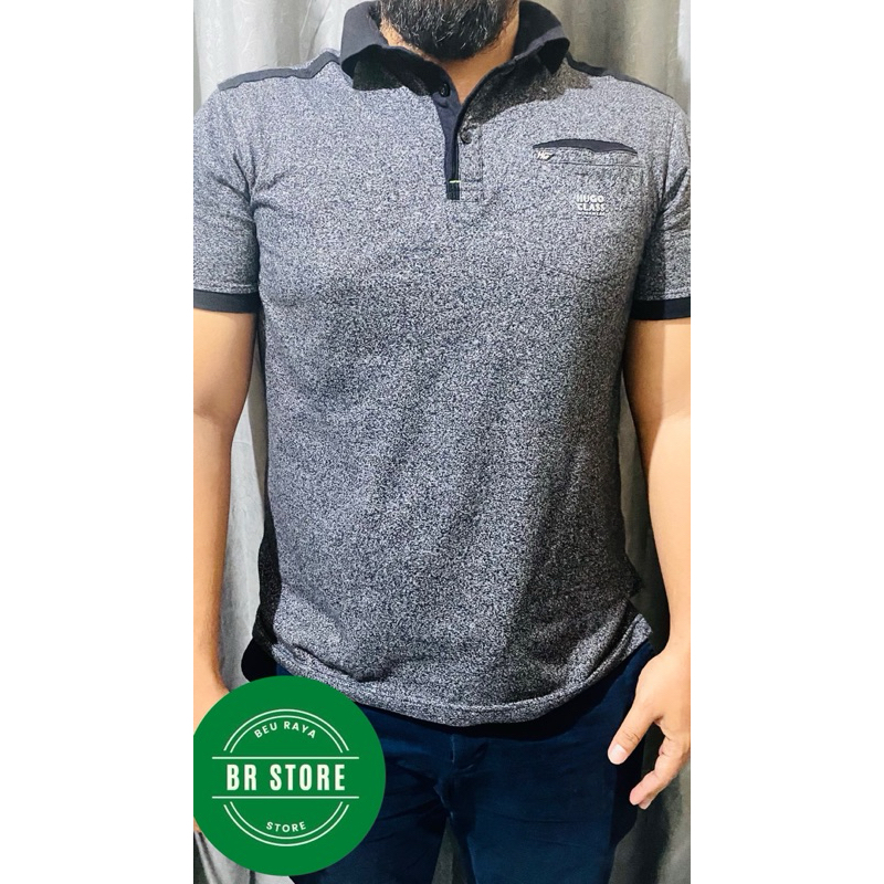 KAOS KERAH DISTRO HUGO CLASS - SIZE XL