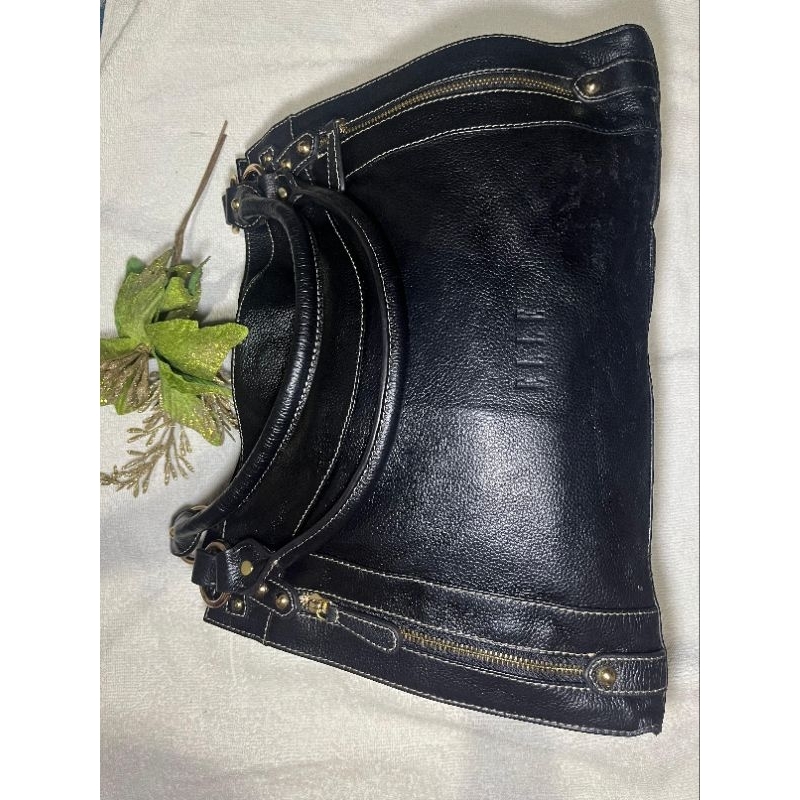 ELLE Preloved