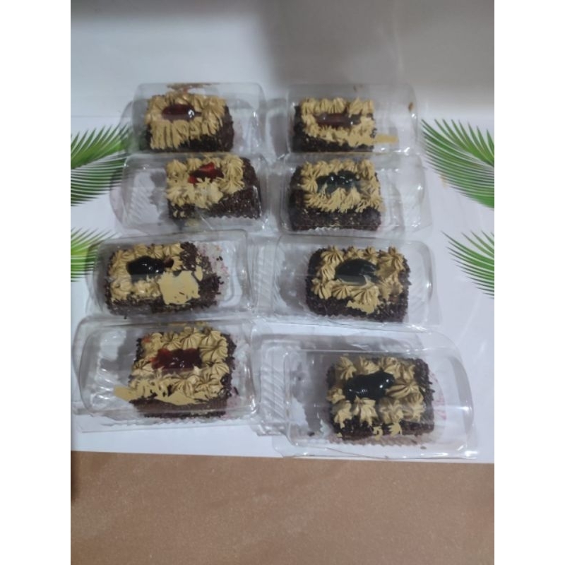 

MINI TART CAKE SELAI BLUEBERRY TOPPING BLUEBERRY DAN STRAWBERRY
