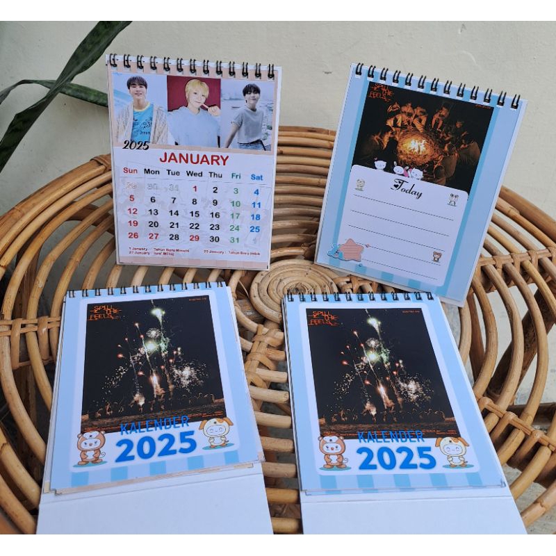 

Kalender Meja/Duduk Seventeen 2025