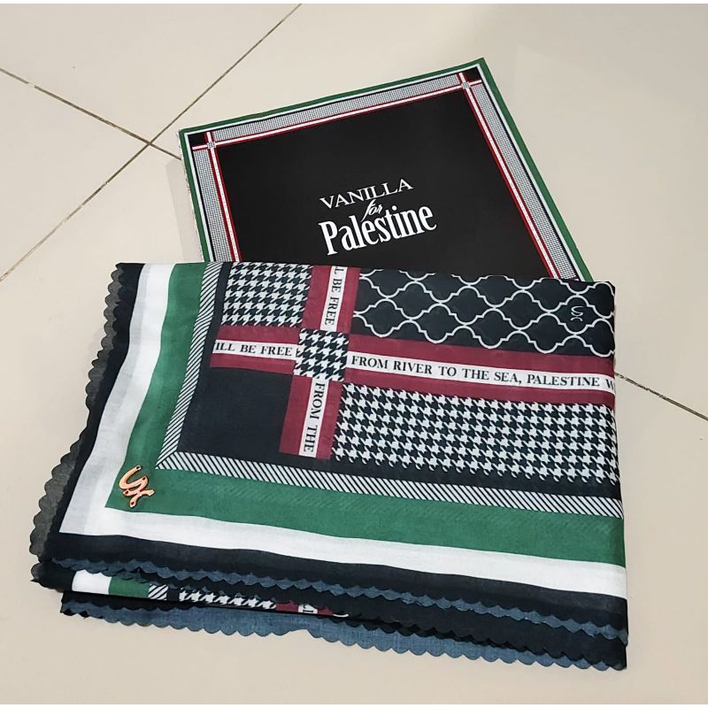 Vanilla Hijab - Black Palestine Scarf Hero (preloved)