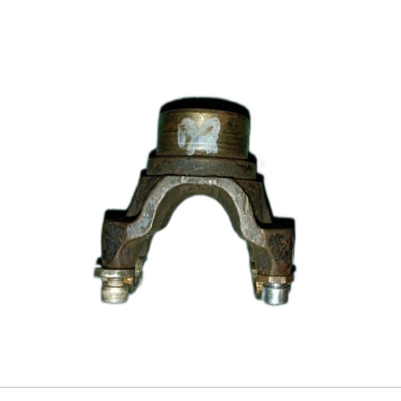 yoke gardan belakang copotan Jeep CJ7