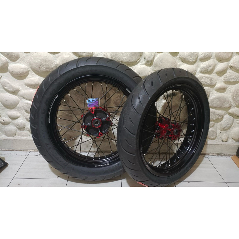 BANSET SUPERMOTO HONDA CRF VELG SCARLET