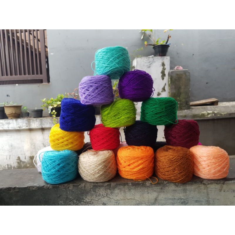 benang wol rol besar