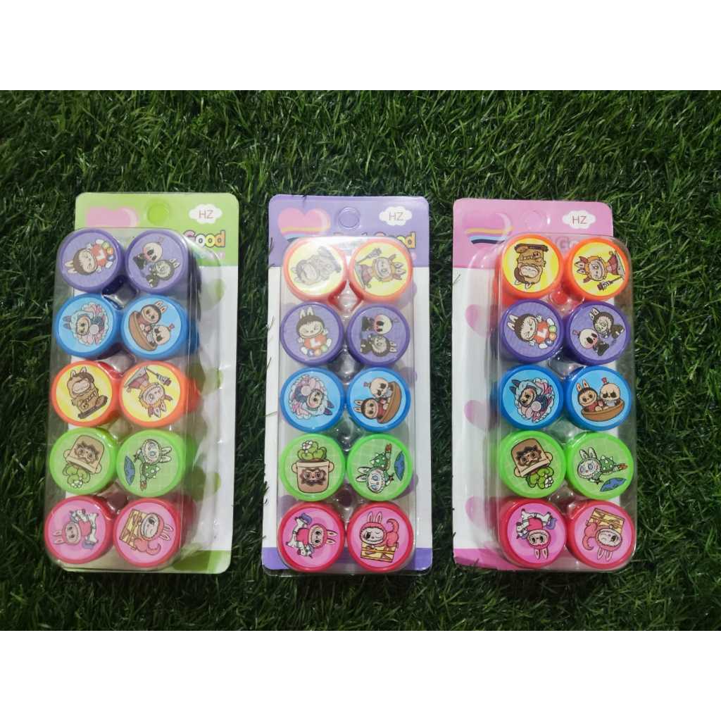 

Mainan Anak Stempel Model Labubu Sanrio ( 1 Box isi 10 Pcs)