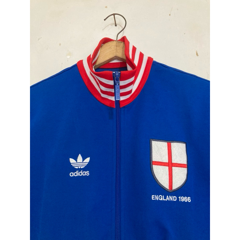 tracktop adidas greatest moments england 1966